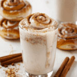 Cinnamon Roll Breakfast Smoothie
