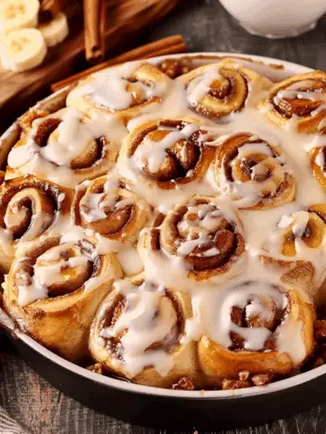 Banana Bread Cinnamon Rolls