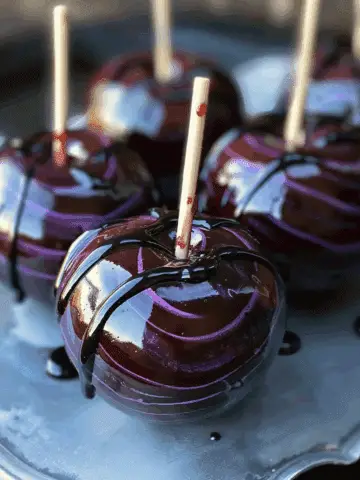 Black Poison Swirl Candy Apples