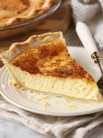 Old‑Fashioned Egg Custard Pie: rich, creamy, and straight from the heart of homemade tradition