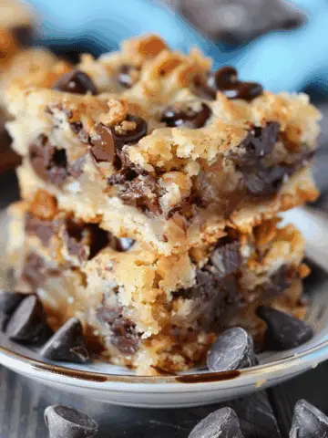 Coconut Toffee Chocolate Chip Cookie Bars