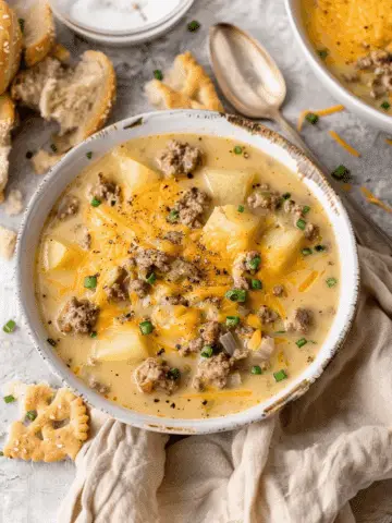 Cheeseburger Soup