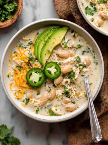 Slow Cooker White Chicken Chili Recipe