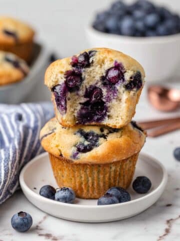 Blueberry and Lemon Zest Cottage Cheese Bites Recipe