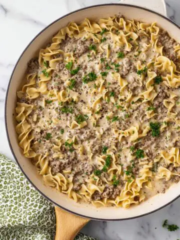 30-Minute Ground Beef Stroganoff Recipe