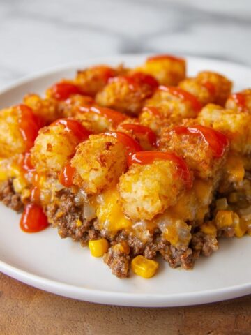 Cowboy Casserole: Easy Ground Beef & Tater Tots Bake Recipe
