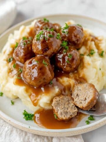 Slow Cooker Salisbury Steak Meatballs Recipe