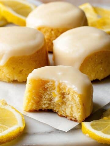 Mini Lemon Drop Cakes Recipe