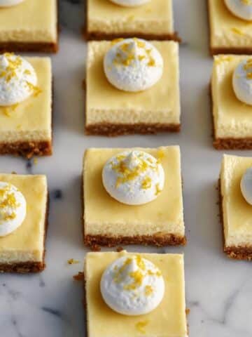 Easy Cheesecake Bars Recipe