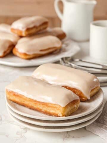 Homemade Maple Bars with Maple Glaze Recipe