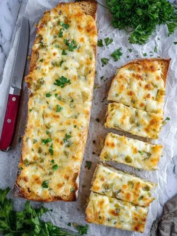 Cheesy Green Chili Bread Recipe