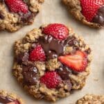 Strawberry Banana Oat Cookies (4 Ingredients) Recipe