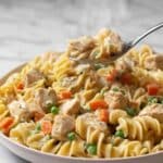 Quick Chicken Pot Pie Pasta Recipe