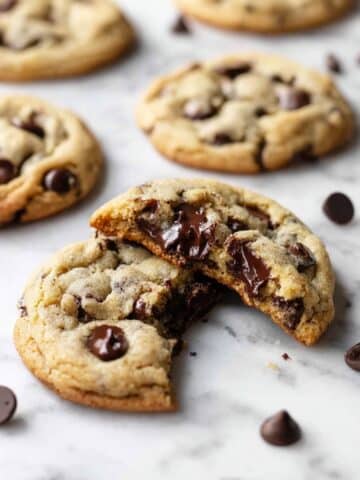 The BEST Chocolate Chip Cookies Recipe