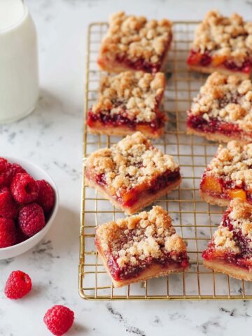 Peach & Raspberry Crumb Bars Recipe