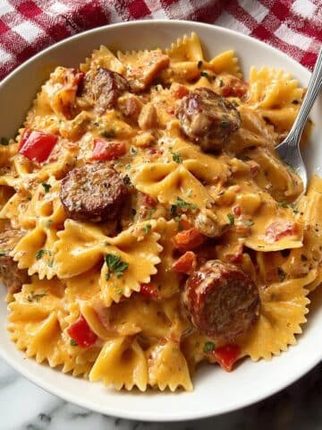 One Pot Creamy Cajun Sausage Pasta Recipe