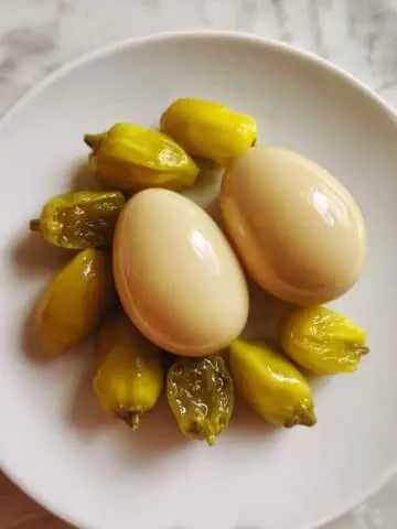 Pepperoncini Pepper Pickled Eggs Recipe