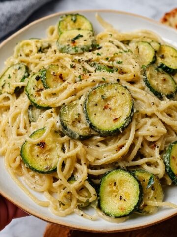 Spaghetti alla Nerano mit Zucchini und Parmesan Recipe