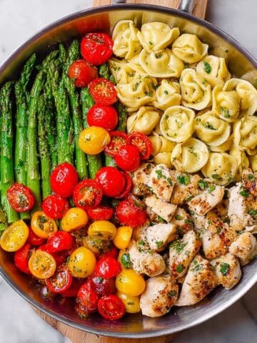 Pesto Chicken Tortellini and Veggies Recipe