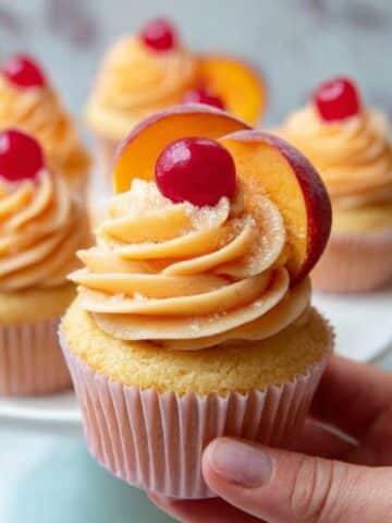 Peach Bellini Cupcakes Recipe