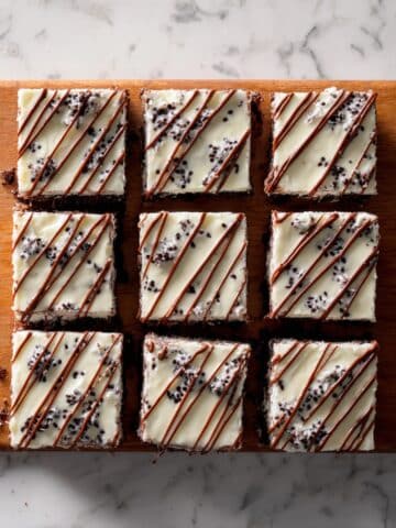 Cookies 'N' Cream Brownies Recipe