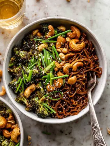 20-Minute Honey Ginger Sesame Stir-Fried Noodles Recipe