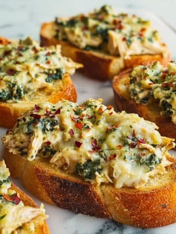 4-Ingredient Spinach Artichoke Chicken Texas Toast Recipe