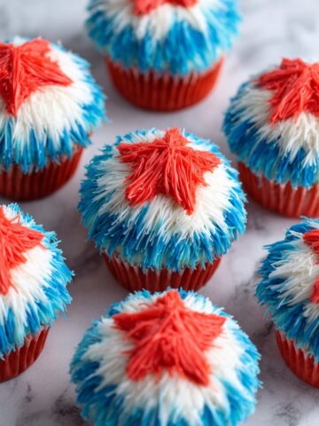 How to Decorate Firework Cupcakes Recipe 8 How to Decorate Firework Cupcakes Recipe