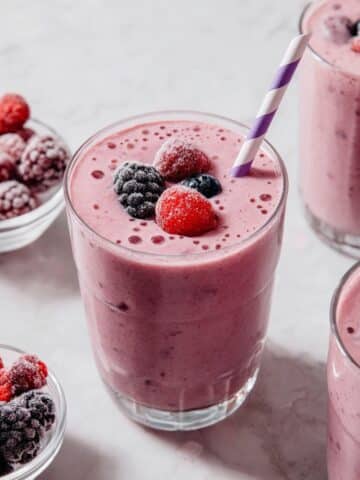 Healthy High Protein Berry Banana Smoothie Recipe