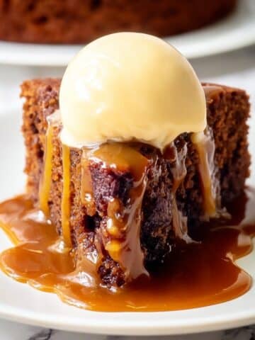Easy Moist Date Cake Recipe
