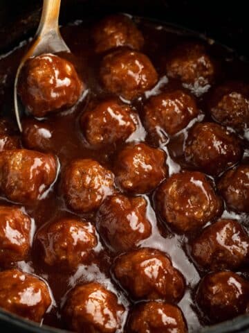 Easy Slow Cooker Salisbury Steak Meatballs Recipe