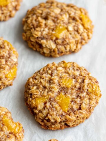 Healthy Peach Oatmeal Breakfast Cookies Recipe