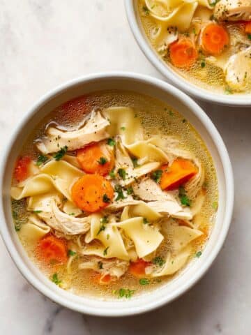 Easy Crockpot Chicken Noodle Soup Recipe