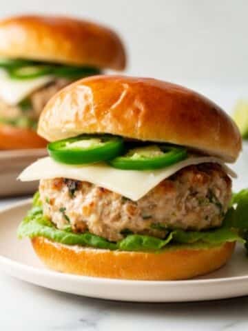 Jalapeño Pepper Jack Turkey Burgers Recipe