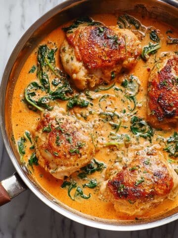 Skillet Chicken Thighs with Creamy Tomato Basil Spinach Sauce Recipe