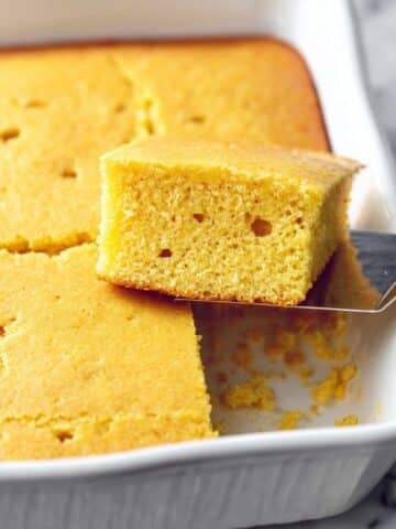 BEST Super Moist Cornbread Recipe