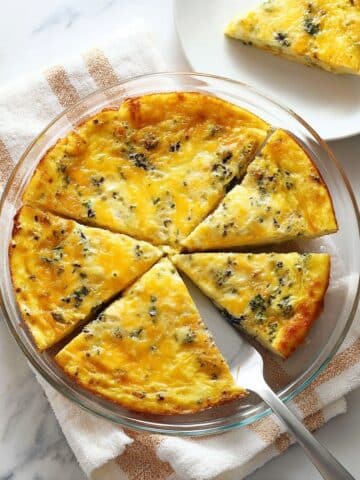 Cottage Cheese Crustless Broccoli and Cheddar Quiche Recipe
