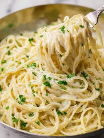 Garlic Parmesan Pasta (One Pot!) Recipe
