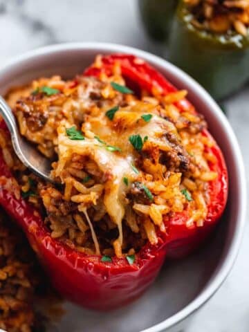 Best Ever Easy Stuffed Peppers (5 Ingredients) Recipe