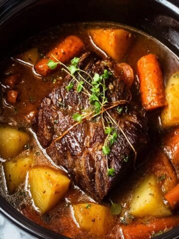 Slow Cooker Pot Roast with Vegetables Recipe