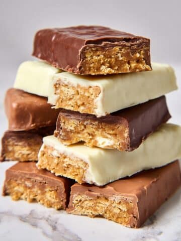 4-Ingredient Protein Bars Recipe