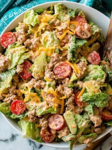 Quick and Easy Taco Salad with Ground Beef and Fresh Toppings Recipe