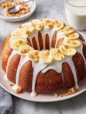 Banana Pudding Pound Cake with Banana Cream Glaze Recipe