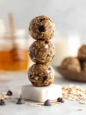 No-Bake Energy Bites Recipe