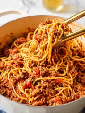 Classic Spaghetti Meat Sauce Recipe