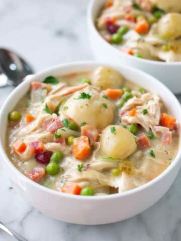Cozy Crock Pot Chicken and Dumplings Recipe