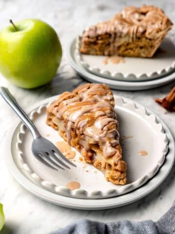 Apple Cinnamon Scones with Sweet Powdered Sugar Glaze Recipe
