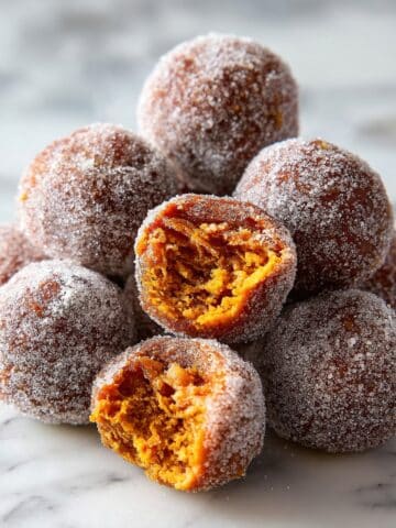 Mini Cinnamon Sugar Pumpkin Muffins Recipe