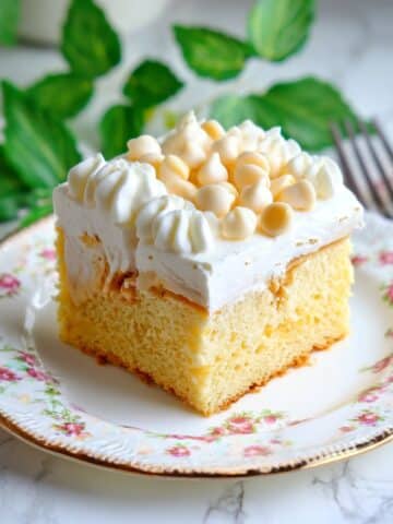 White Chocolate Poke Cake Recipe
