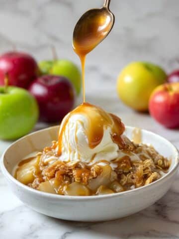 Easy Apple Crisp Recipe